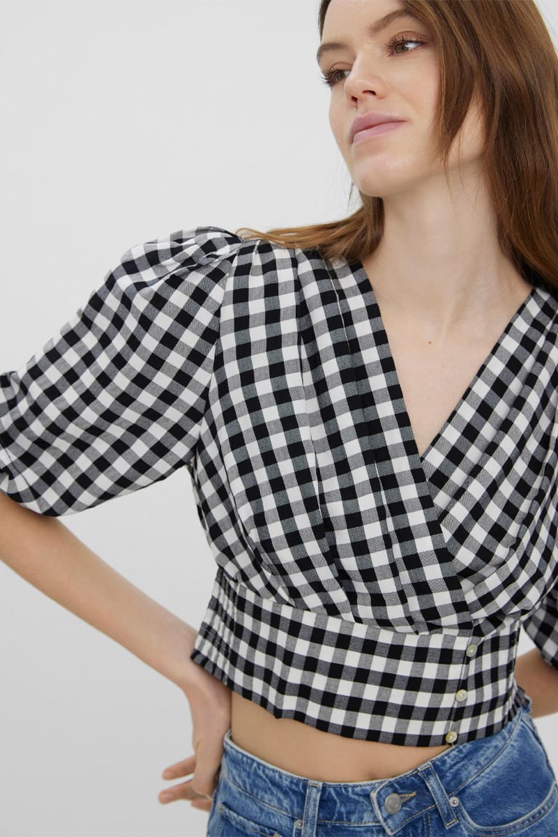 Vero Moda Karma 3/4 Cropoed Wrap Top